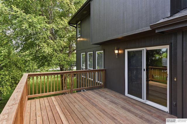 17012 O Circle, Omaha, NE 68135