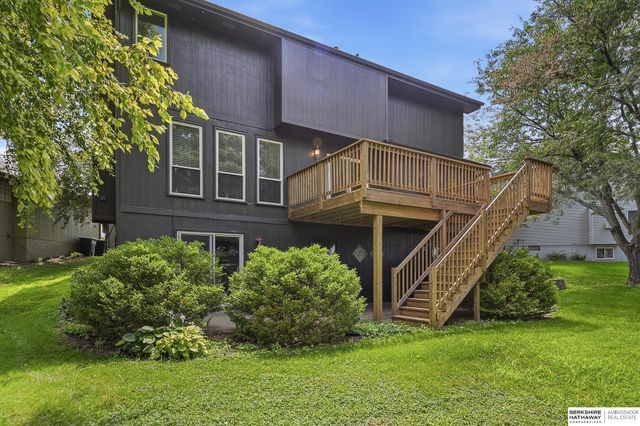 17012 O Circle, Omaha, NE 68135
