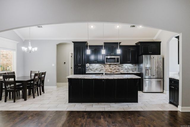3020 Olson Cir, Bryant, AR 72022