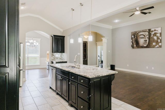 3020 Olson Cir, Bryant, AR 72022