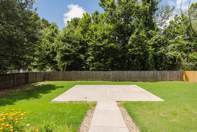 3020 Olson Cir, Bryant, AR 72022