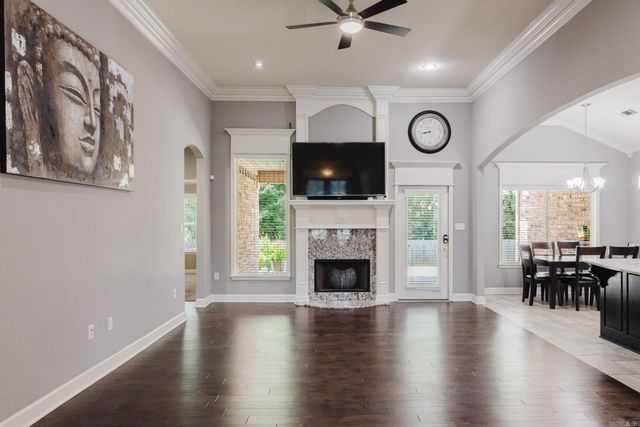 3020 Olson Cir, Bryant, AR 72022