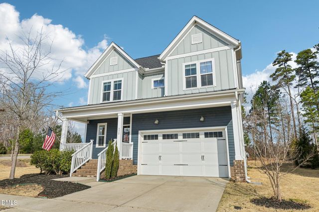 572 Beacon Ridge Boulevard, Chapel Hill, NC 27516