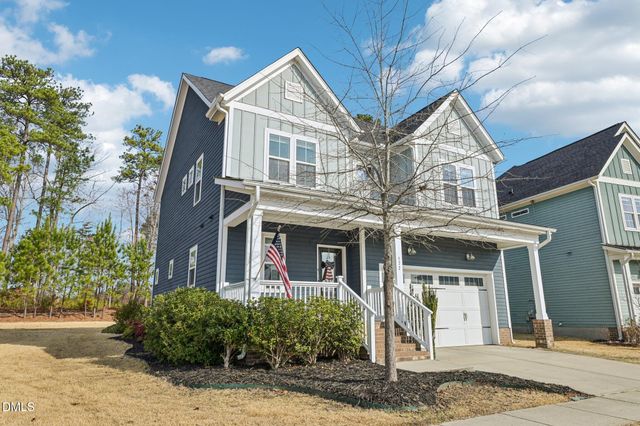 572 Beacon Ridge Boulevard, Chapel Hill, NC 27516