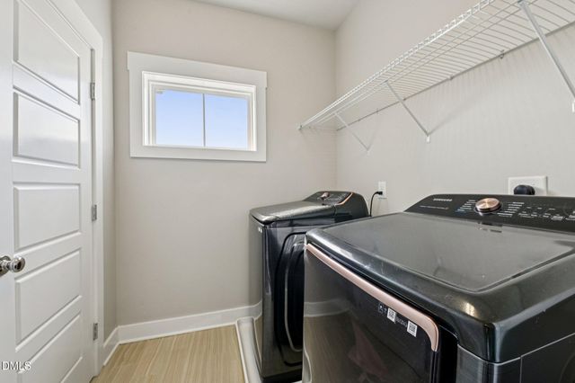 572 Beacon Ridge Boulevard, Chapel Hill, NC 27516