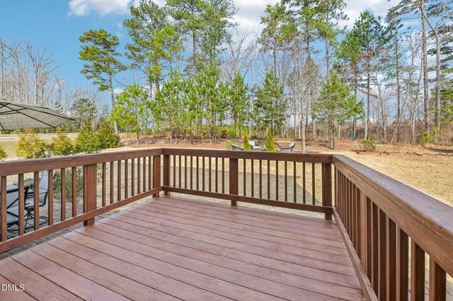 572 Beacon Ridge Boulevard, Chapel Hill, NC 27516