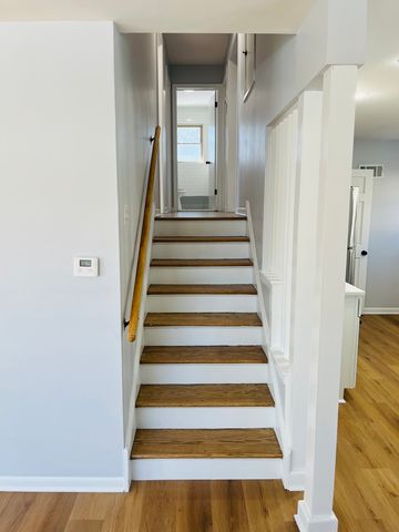 10420 S Kildare Avenue, Oak Lawn, IL 60453