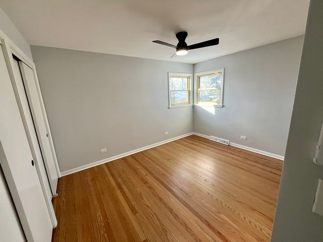 10420 S Kildare Avenue, Oak Lawn, IL 60453