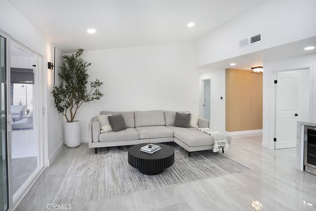 833 N Felicidad, Anaheim, CA 92801