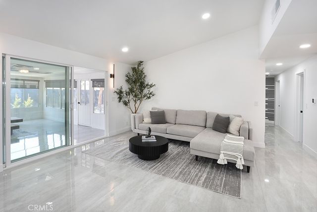 833 N Felicidad, Anaheim, CA 92801