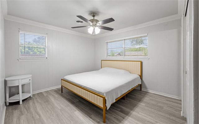 5729 Abby Dr, Corpus Christi, TX 78413