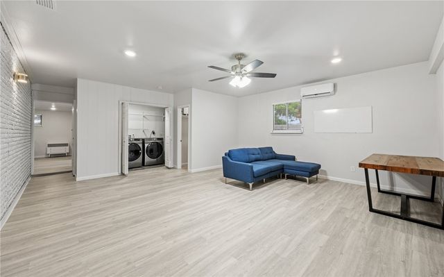 5729 Abby Dr, Corpus Christi, TX 78413