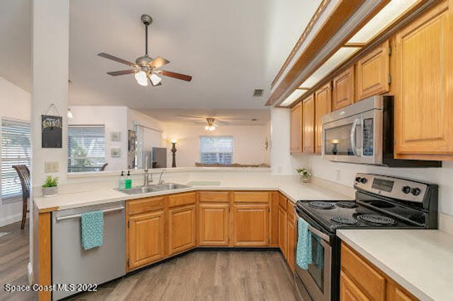 6385 Banks Avenue, Cocoa, FL 32927