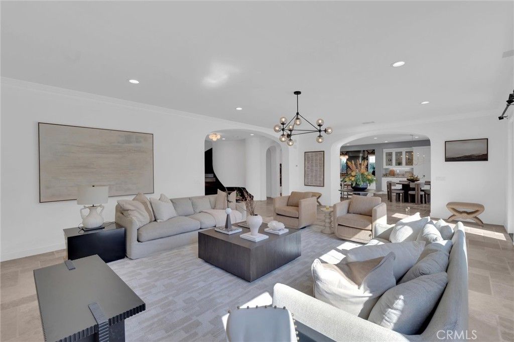 Image 19 of property listing at 510 E. Viewcrest, Azusa, CA 91702