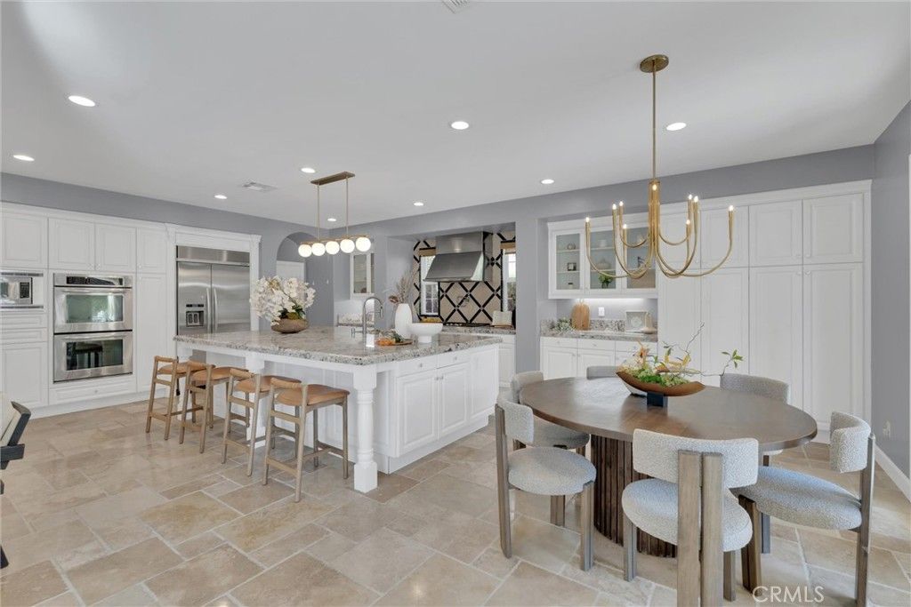 Image 21 of property listing at 510 E. Viewcrest, Azusa, CA 91702