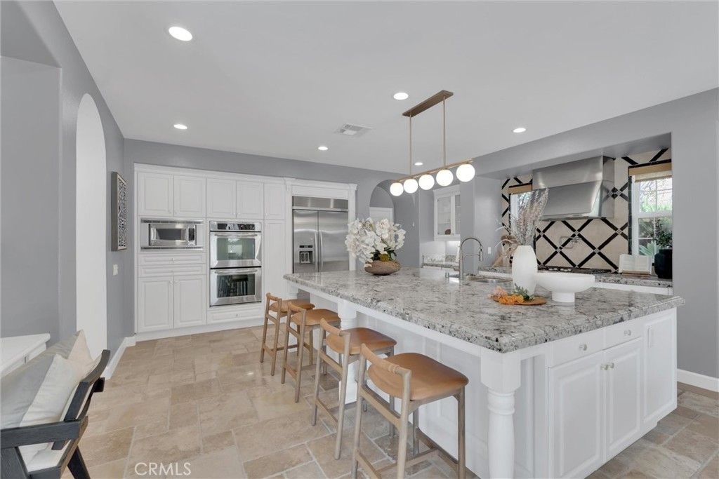 Image 22 of property listing at 510 E. Viewcrest, Azusa, CA 91702