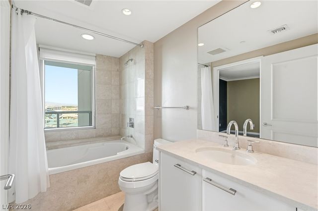 322 Karen Avenue 701, Las Vegas, NV 89109