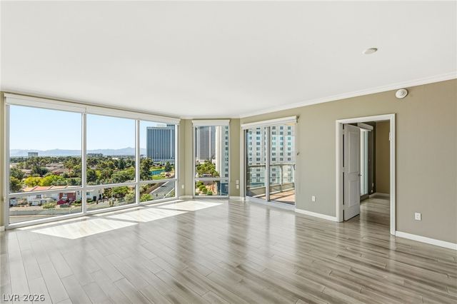 322 Karen Avenue 701, Las Vegas, NV 89109