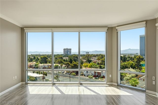 322 Karen Avenue 701, Las Vegas, NV 89109