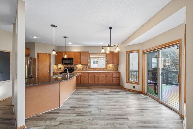 2542 Mathias Road, Shakopee, MN 55379