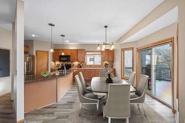 2542 Mathias Road, Shakopee, MN 55379