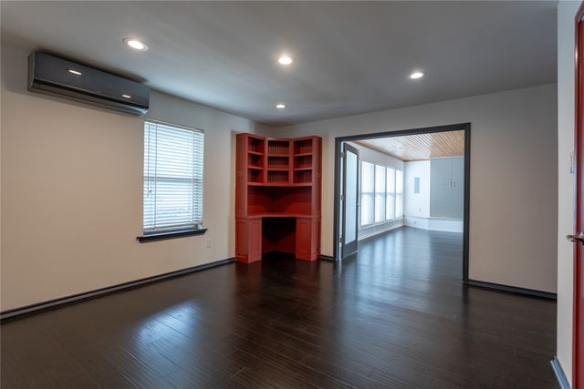 712 Squaw Creek Road, Willow Park, TX 76087