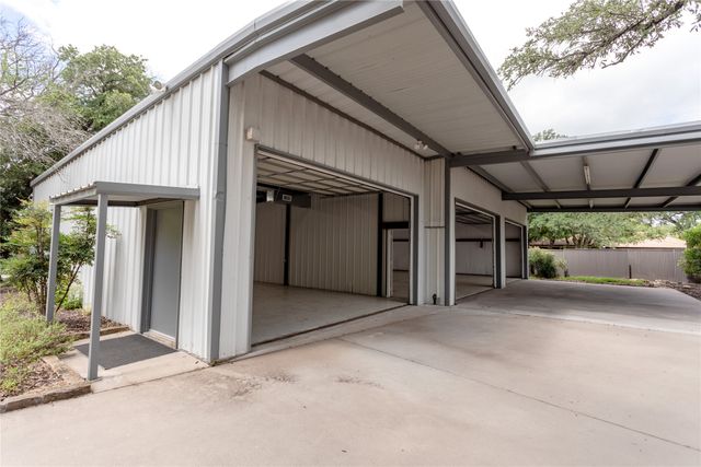 712 Squaw Creek Road, Willow Park, TX 76087