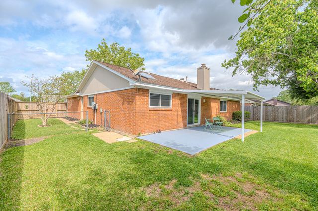 2309 Romayor Court, Pearland, TX 77581