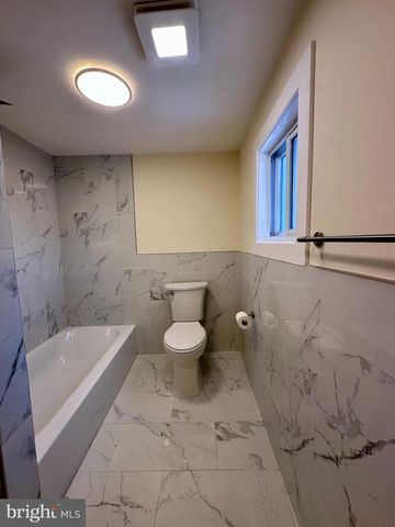 1019 N BROAD ST, Woodbury, NJ 08096