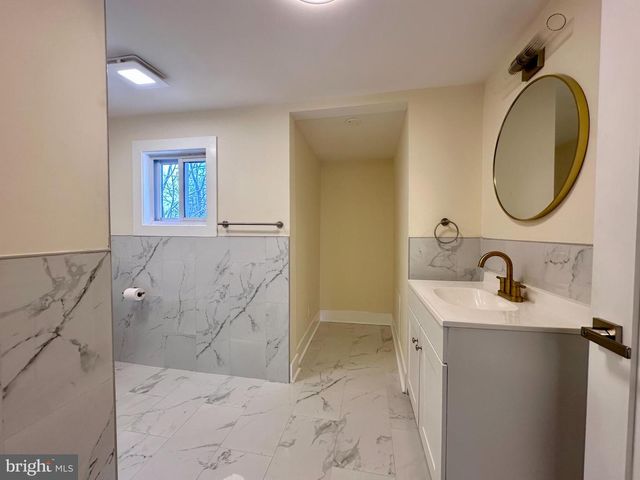 1019 N BROAD ST, Woodbury, NJ 08096