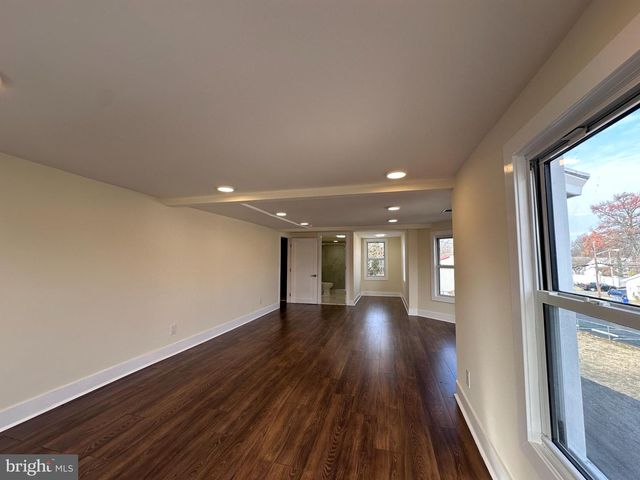 1019 N BROAD ST, Woodbury, NJ 08096