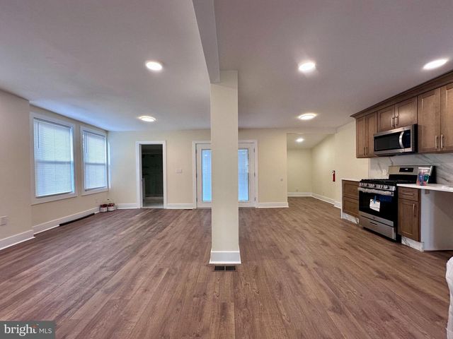 1019 N BROAD ST, Woodbury, NJ 08096