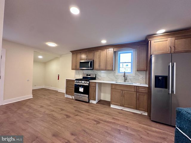 1019 N BROAD ST, Woodbury, NJ 08096