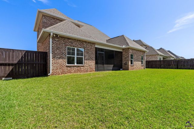 228 Perth Court, Warner Robins, GA 31088