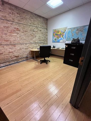 4203 W Fullerton Avenue, Chicago, IL 60639