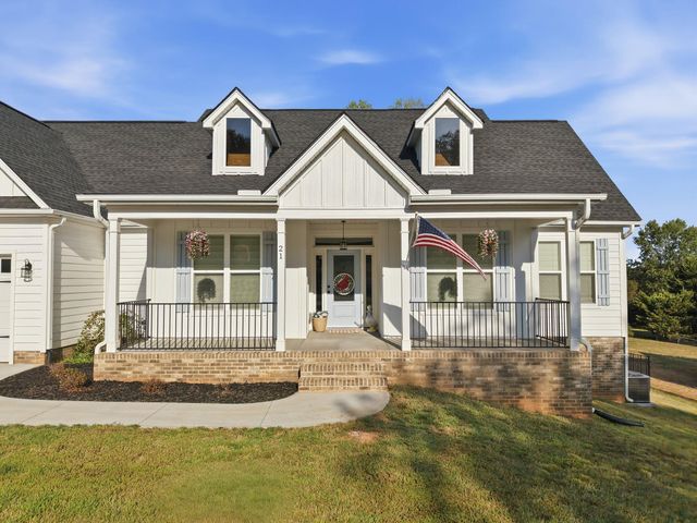 21 Greenbriar Lane, Woodruff, SC 29388