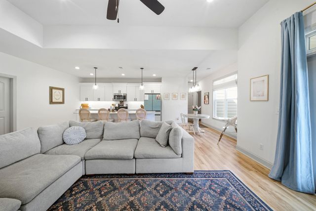 21 Greenbriar Lane, Woodruff, SC 29388