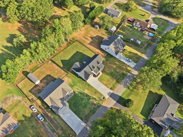 21 Greenbriar Lane, Woodruff, SC 29388
