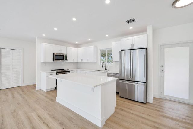 1198 SW 3rd Street, Boca Raton, FL 33486