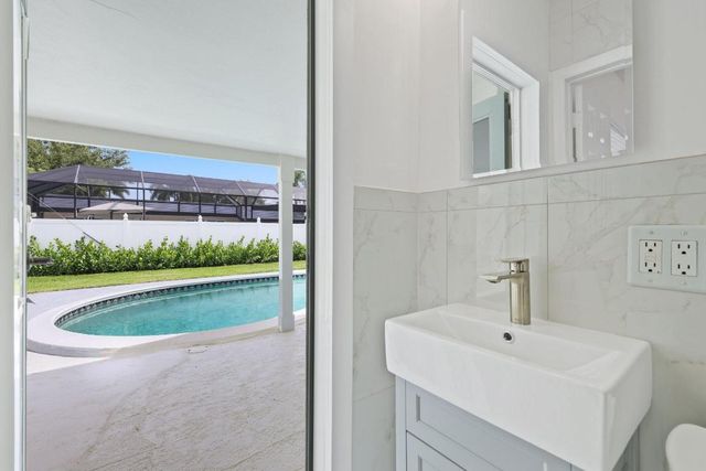 1198 SW 3rd Street, Boca Raton, FL 33486