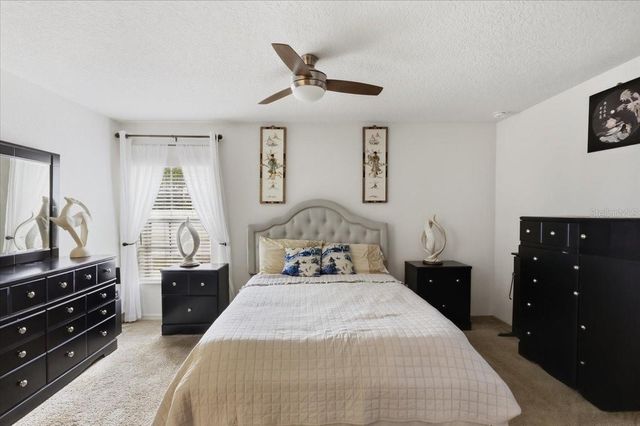 24 BUD FIELD DRIVE, Palm Coast, FL 32137