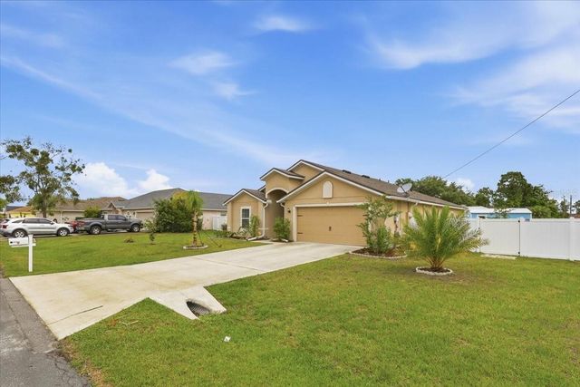 24 BUD FIELD DRIVE, Palm Coast, FL 32137