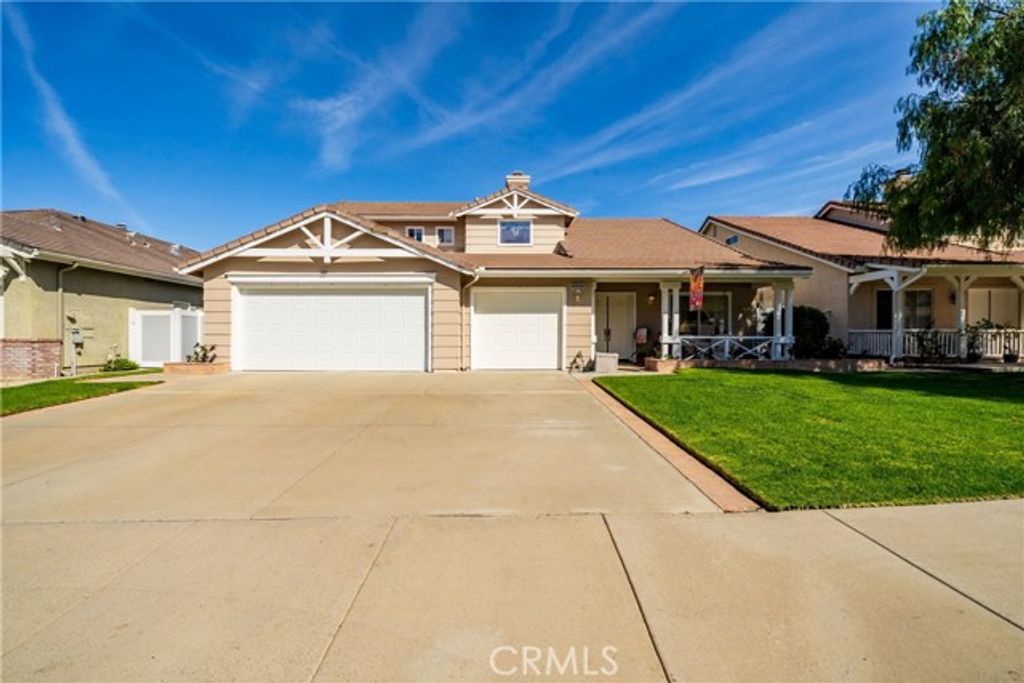 13120 Bay Meadows Court, Corona, CA 92883