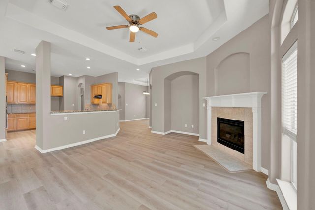 3 Spyglass Court, Houston, TX 77064