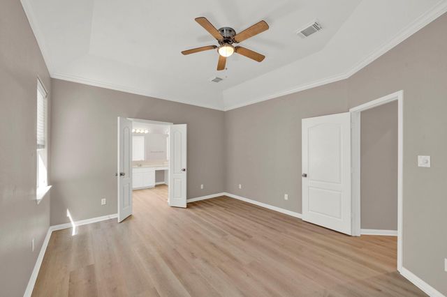 3 Spyglass Court, Houston, TX 77064