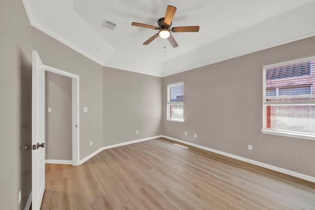 3 Spyglass Court, Houston, TX 77064