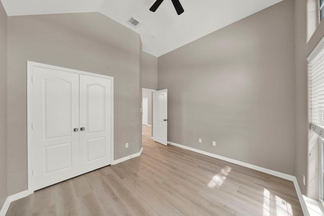 3 Spyglass Court, Houston, TX 77064