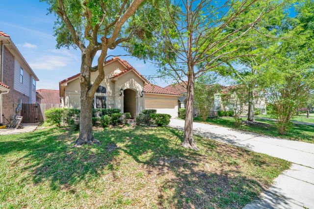 3 Spyglass Court, Houston, TX 77064