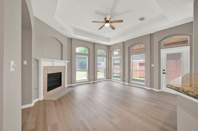 3 Spyglass Court, Houston, TX 77064