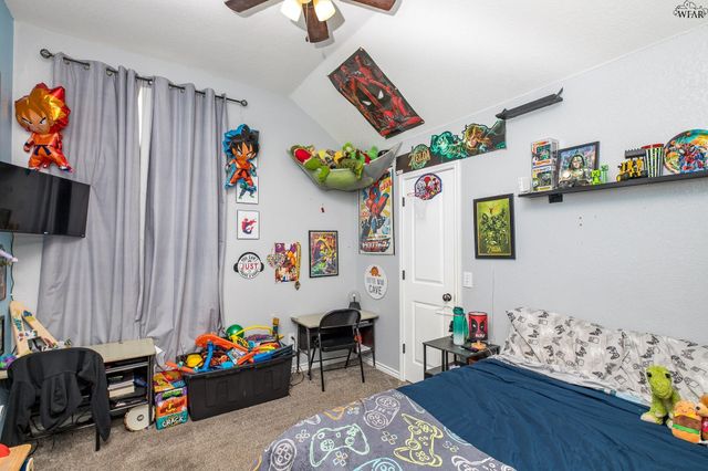 2105 E HUNTERS GLEN, Wichita Falls, TX 76306
